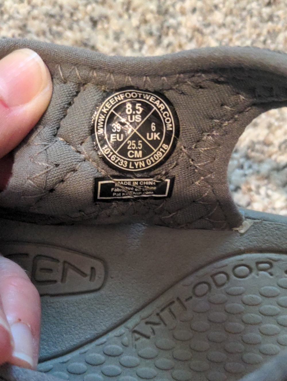 Keen Women's Rose Size 8.5 Sandals - Picture 2 of 5